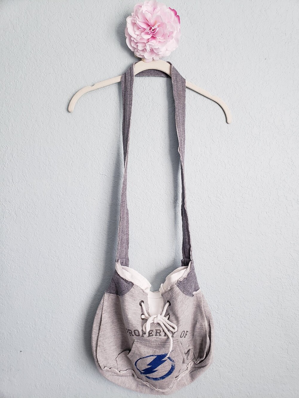 Little Earth Tampa Bay Lightning Hoodie Purse